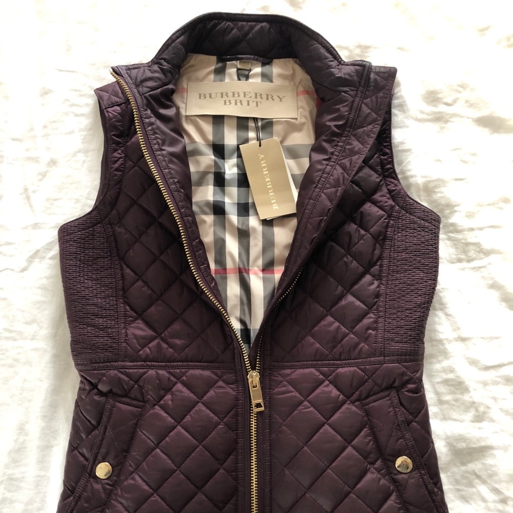 🖤 Gorgeous Burberry Vest 🖤
